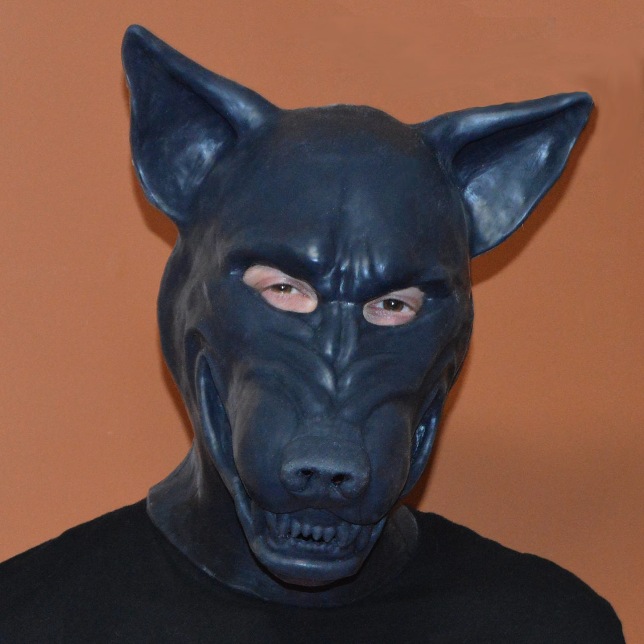 Dominant Wolf Hood